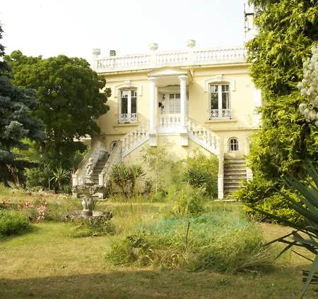 Au Trianon D'auvers * Auvers-sur-Oise